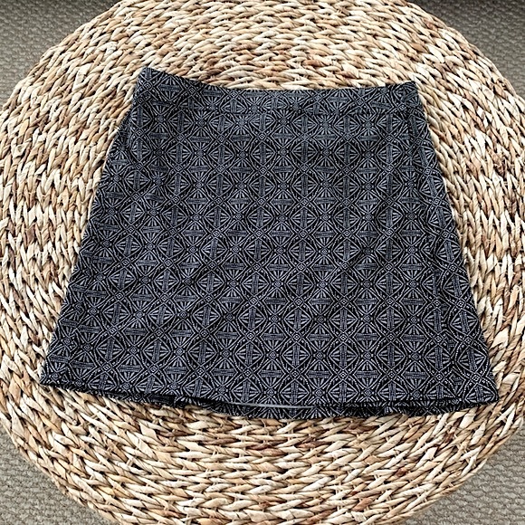 RipSkirt Hawaii Black Pearl Batik Wrap Skirt - Picture 5 of 13